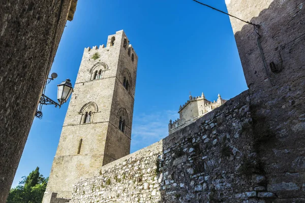 イタリア、シチリア島、エリーチェの主な教会 — ストック写真