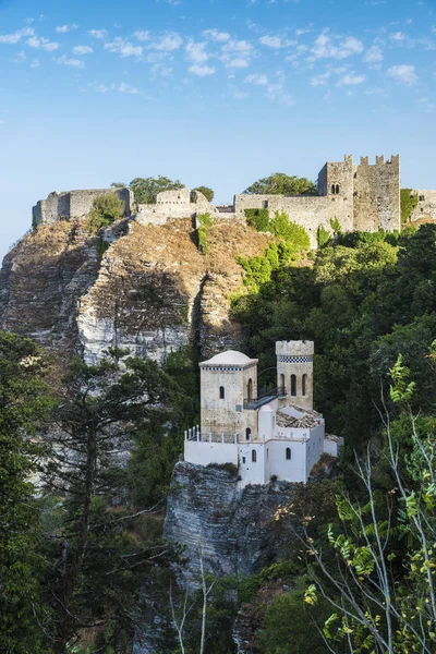 Torretta Pepoli ve Venere kale Erice, Sicilya, İtalya — Stok fotoğraf