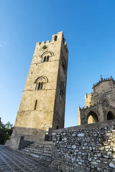 Die hauptkirche von erice, sizilien, italien — Stockfoto