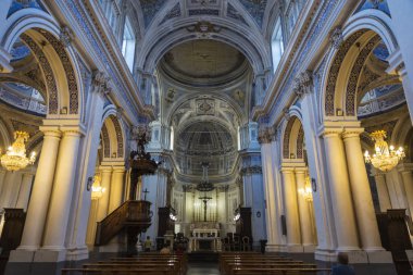 Ragusa, Sicilya, İtalya için bir kilisenin sunak