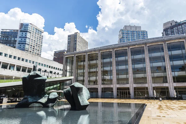 Henry Moore 'un Manhattan' daki heykeli, New York City, Usa — Stok fotoğraf