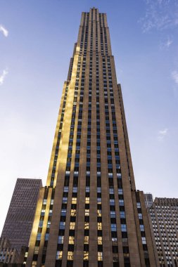 Manhattan, New York City, ABD 'deki Rockefeller Center' ın ön cephesi