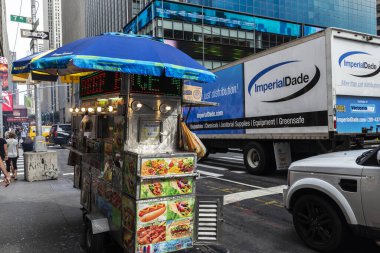 New York City, Usa - 3 Ağustos 2018: 7. Cadde 'de (7. Cadde), Manhattan, New York City, Usa