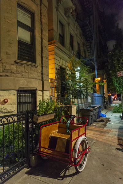 Fahrrad Mit Plattform Zum Transport Von Kindern Viertel Harlem Mit — Stockfoto