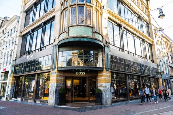 Amsterdam September 2018 Gevel Van Een Kledingwinkel Van Hugo Boss — Stockfoto