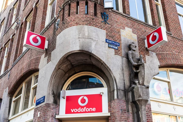 Amsterdam Holandia Września 2018 Zakład Vodafone Klasycznym Budynku Amsterdamie Holandia — Zdjęcie stockowe
