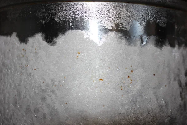 Hoarfrost Metal Pan Congelado Una Sartén Hielo Que Derrite —  Fotos de Stock