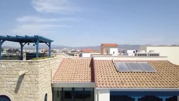 Vista aérea de las nuevas casas en marina, Limassol, Chipre 2019 — Vídeos de Stock