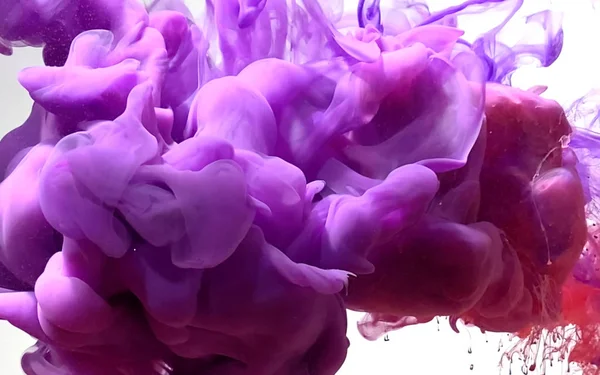 Fantastisk lila abstrakt bakgrund. Kraftfull explosion av smärta — Stockfoto