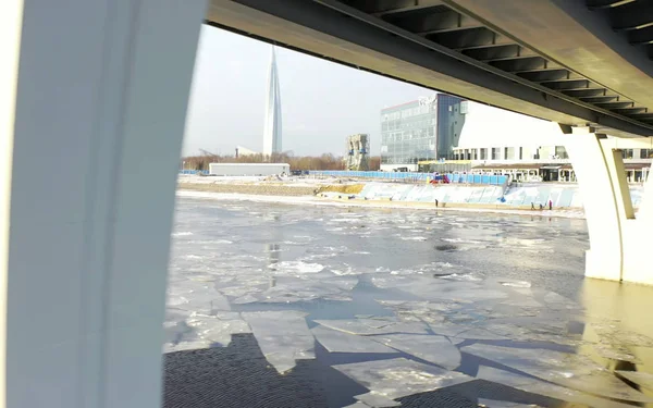 View of the skyscraper Lakhta center from under the bridge — 스톡 사진