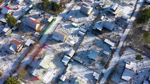 Vue Aérienne Des Maisons Bois Par Une Journée Ensoleillée Hiver — Video