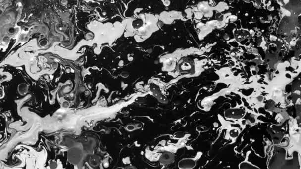 Λευκό Και Μαύρο Μελάνι Υδατογραφίας Νερό Πετρελαίου Cool Trending Screensaver — Αρχείο Βίντεο