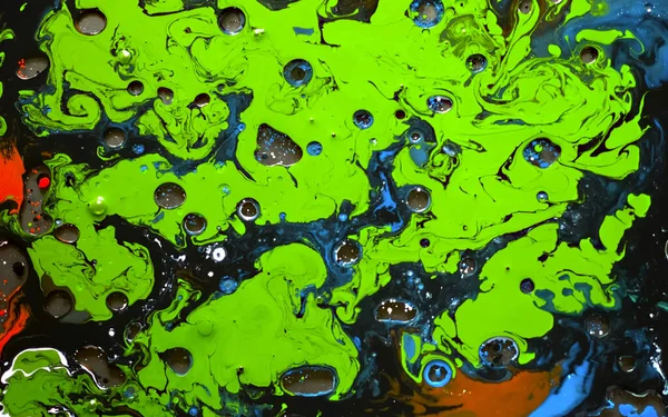 色彩艳丽的水彩油墨在油水中 酷的趋势屏幕保护程序 摘要趋势背景 — 图库照片