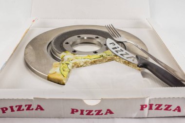 disk frenler ve pizza