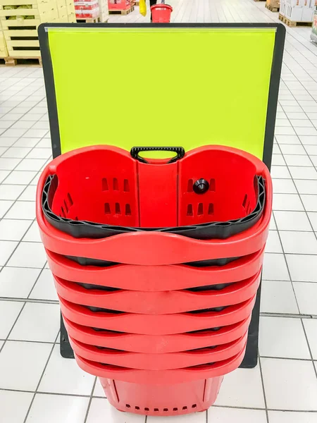 Supermarket shopping baskets — Stock Photo, Image