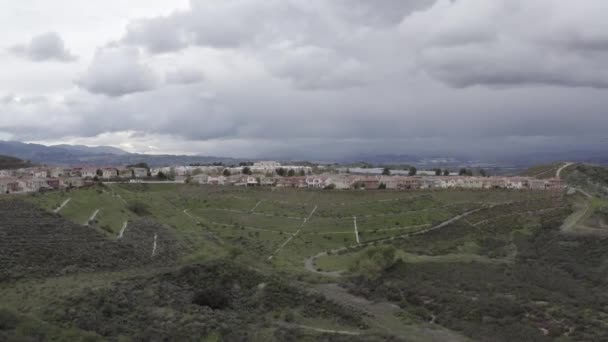 Dramatik Gökyüzü Altında Los Angeles Mahallesi Geniş Hava Görüntüsü — Stok video