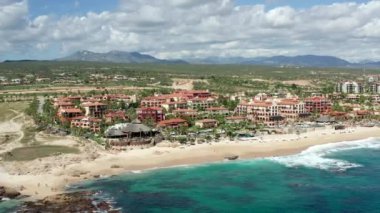 Los Cabos, Okyanus Suyu, Otelleri ve Sahildeki Villaları olan Rıhtım Havası
