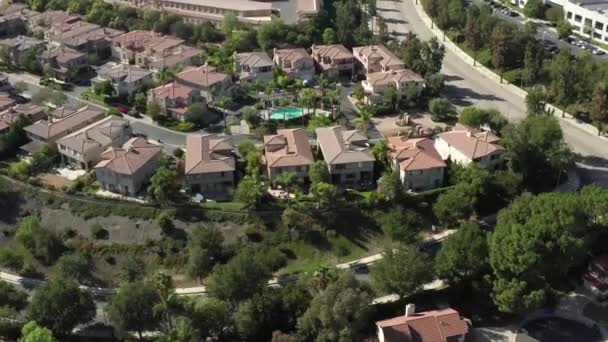 Calabasas casas de luxo no bairro rico, vista aérea — Vídeo de Stock