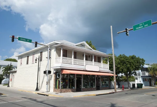 Crossroad In Southernmost City — Stock Photo, Image