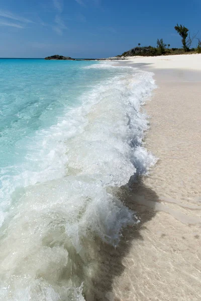 Olas de playa del Caribe — Foto de Stock