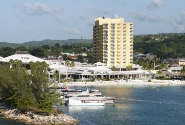 Karayipler tatil beldesi