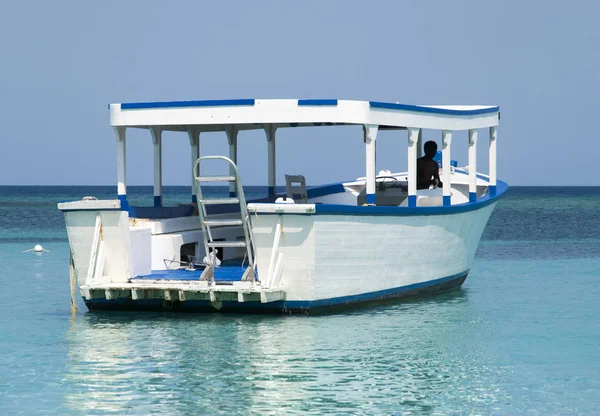 Wooden Caribbean Boat — Stock Photo, Image