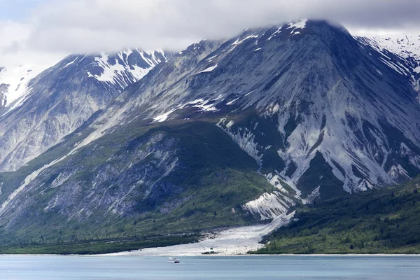 Viajando em Glacier Bay — Fotografia de Stock