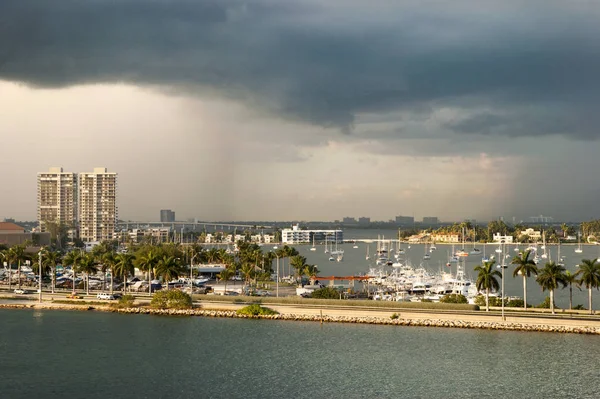 Cielo lluvia Miami —  Fotos de Stock