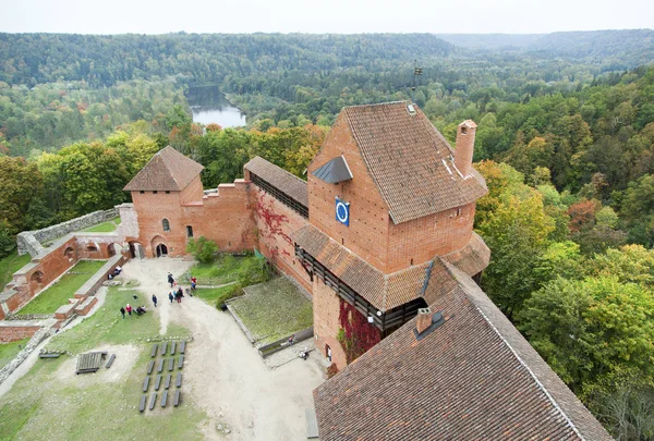 Średniowieczny zamek Łotwy — Zdjęcie stockowe