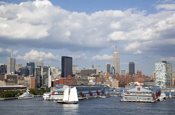 Manhattan midtown skyline — Fotografia de Stock