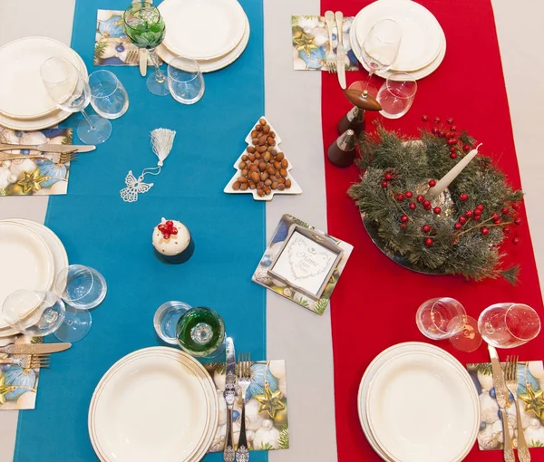 Nowy rok Sylwester dekoracja stołu — Zdjęcie stockowe
