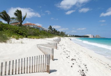 Paradise Island Beach çit