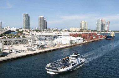 Miami ana kanal feribot
