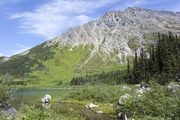Alaska's bovenste Dewey Lake landschap — Stockfoto