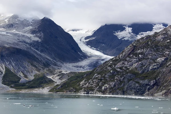 Alaska 's gletscherbucht landschaften — Stockfoto