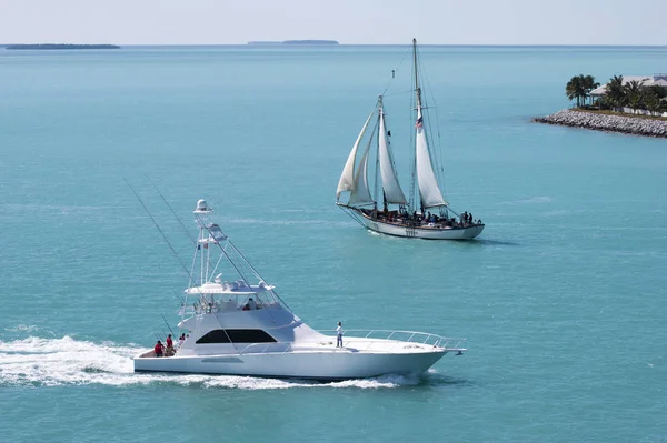 Key West Yacht and A Sailboat — Stock Photo, Image