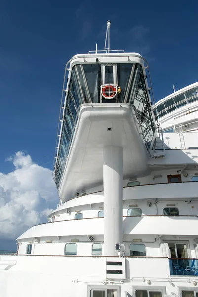 Brug van de cruiseschip kapitein — Stockfoto