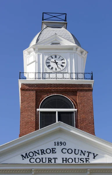 Morning View Historic 19Th Century Court House Clock Tower Key — Stock Photo, Image