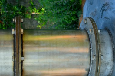 Metal yapıların kaynaklı ve cıvatalı eklemleri, parça