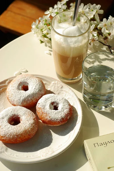 Colazione Con Ciambelle Caffè — Foto Stock