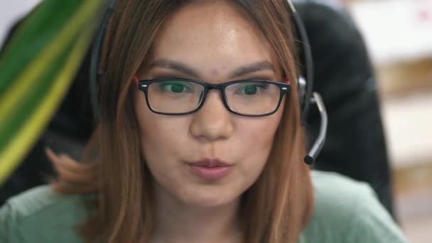Beautiful Asian Girl Glasses Works Call Center — Stock Video
