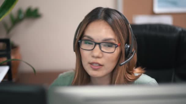 Beautiful Asian Girl Glasses Works Call Center — Stock Video