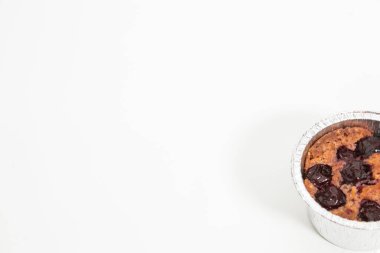 Tatlı ev yapımı vişneli bisküvi.