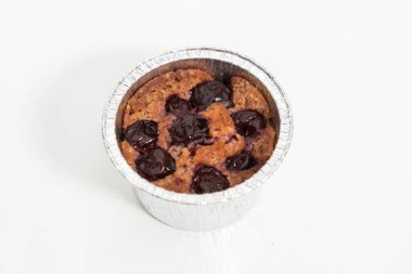 Tatlı ev yapımı vişneli bisküvi.