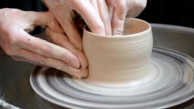 Modelleme kil üzerinde ana sınıfı