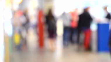 arka plan bulanıklık içinde insanlar