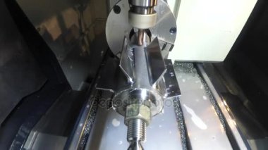 İçeriden freze makinesi