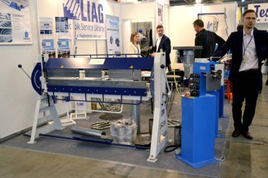 Endüstriyel makine, üretim toplama