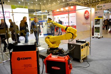 Endüstriyel makine, üretim toplama