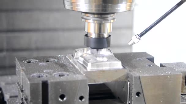 Fraiseuse close-up. Machines lourdes industrielles. — Video